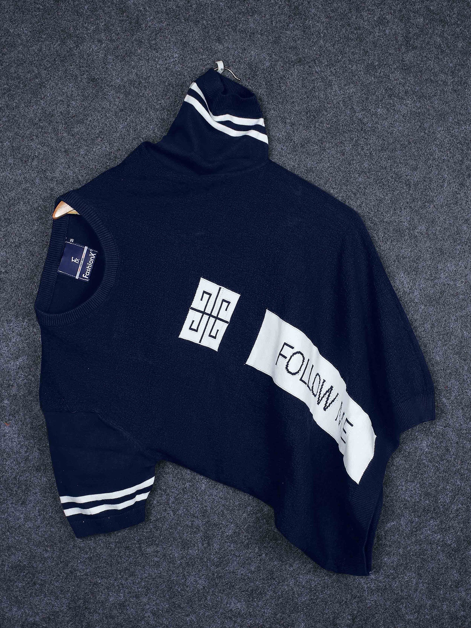 Navy Tatting Knitted & Sleeve Lining T-Shirt for Men Main image